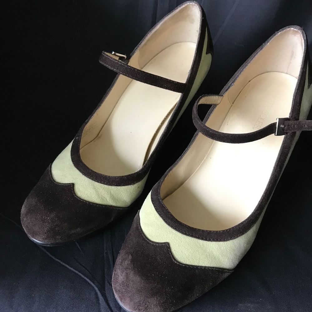 Aerosols shoes